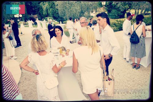 BIZ-and-Bises-15-garden-party-61