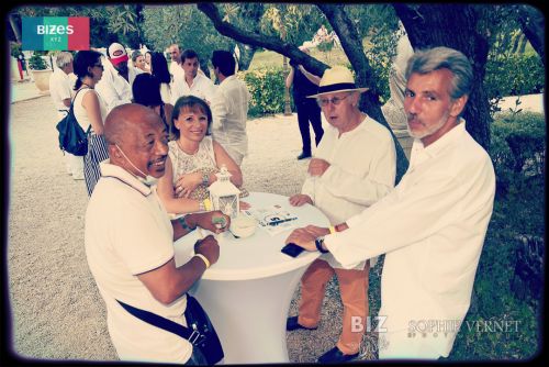 BIZ-and-Bises-15-garden-party-66