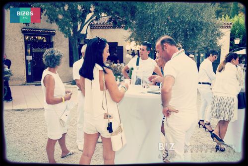 BIZ-and-Bises-15-garden-party-72